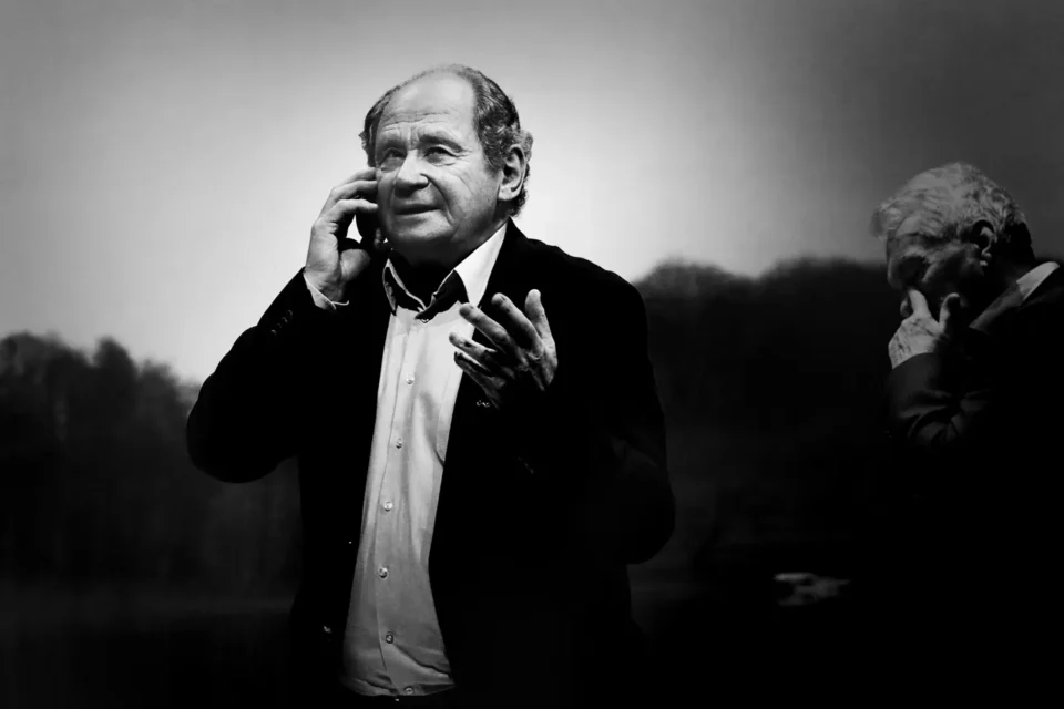 OLYMPUS DIGITAL CAMERA          03 18 2016 LUBLIN TEATR STARY Letnie osy kasaja nas nawet w listopadzie Teatr Dramatyczny M. St. Warszawy FOT DOROTA AWIORKO