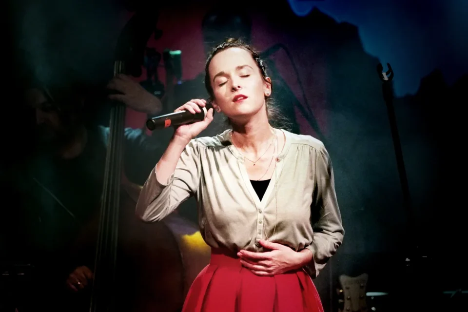 17 02 2016 TEATR STARY LUBLIN KONCERT ZESPOLU VOO VOO PLACOWKA 44 FOT DOROTA AWIORKO