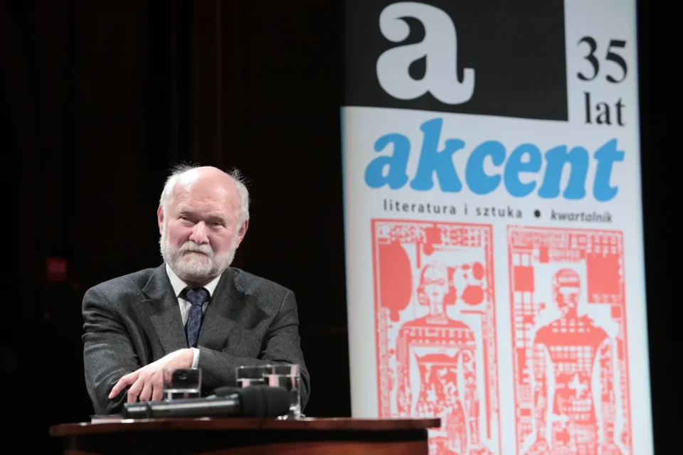 19 03 2015 LUBLIN UL JEZUICKA TEATR STARY  GOSCIE AKCENTU ISTVAN KOVACS - POETA I HISTORYK FOT WOJCIECH NIESPIALOWSKI / TS