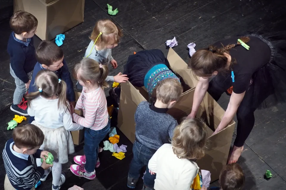 23 04 2017 LUBLIN UL JEZUICKA TEATR STARY „ A KUKU ” TEATR MALEGO WIDZA / WARSZAWAT FOT DOROTA AWIORKO