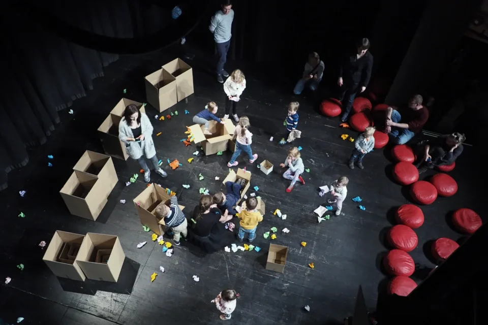 23 04 2017 LUBLIN UL JEZUICKA TEATR STARY „ A KUKU ” TEATR MALEGO WIDZA / WARSZAWAT FOT DOROTA AWIORKO