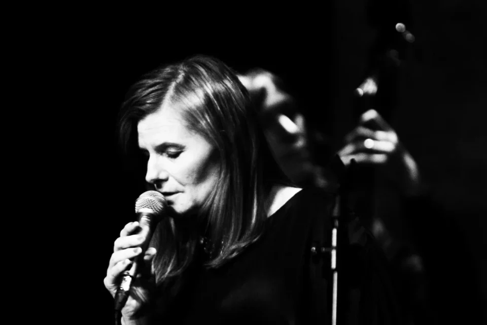 GRAZYNA AUGUSCIK FOT DOROTA AWIORKO -  KLIMEK