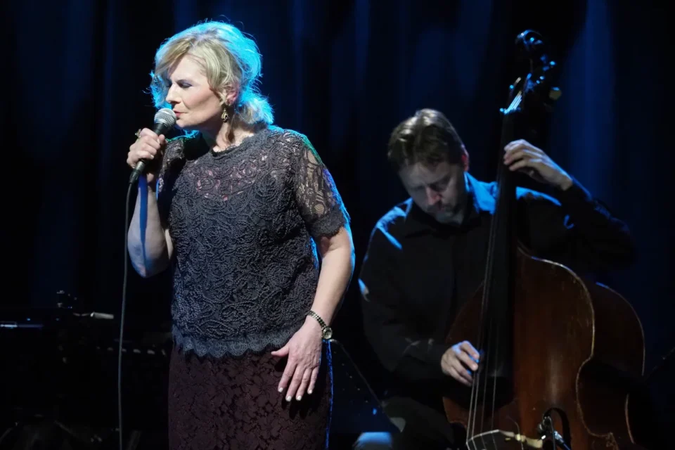 14 06 2017 LUBLIN UL JEZUICKA TEATR STARY KONCERT GRAZYNA AUGUSCIK I ANDRZEJ JAGODZINSKI TRIO " SZEPTEM " FOT WOJCIECH NIESPIALOWSKI