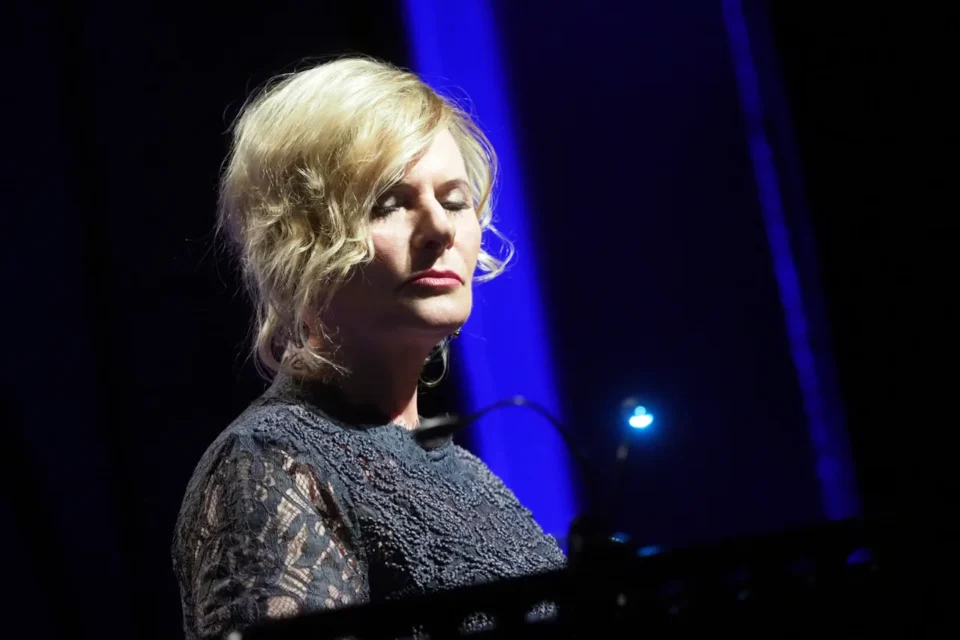 14 06 2017 LUBLIN UL JEZUICKA TEATR STARY KONCERT GRAZYNA AUGUSCIK I ANDRZEJ JAGODZINSKI TRIO 