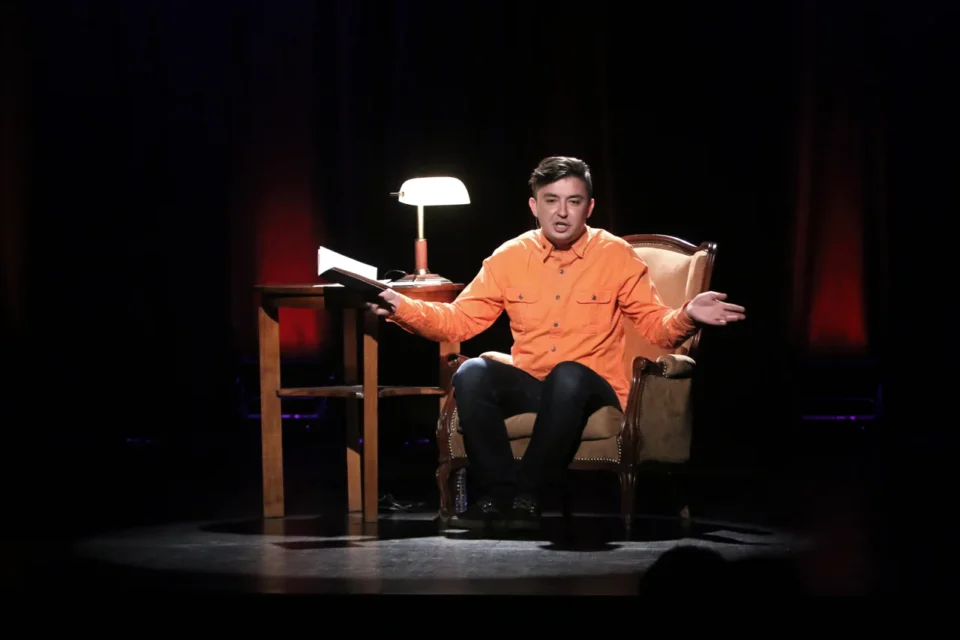 09 11 2014 LUBLIN UL JEZUICKA TEATR STARY BAJKOWA NIEDZIELA CZYTAL MATEUSZ NOWAK FOT WOJCIECH NIESPIALOWSKI / TS