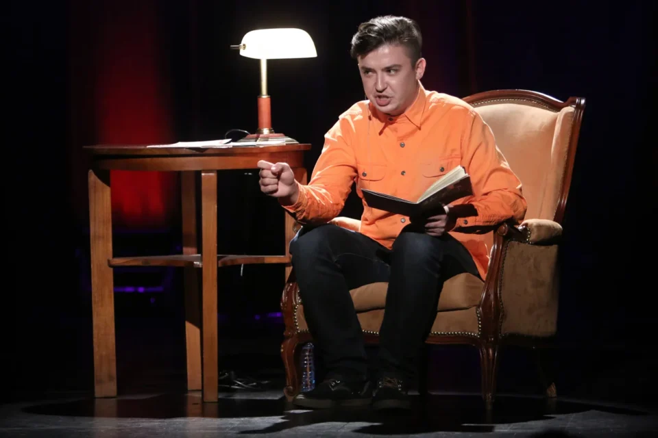 09 11 2014 LUBLIN UL JEZUICKA TEATR STARY BAJKOWA NIEDZIELA CZYTAL MATEUSZ NOWAK FOT WOJCIECH NIESPIALOWSKI / TS