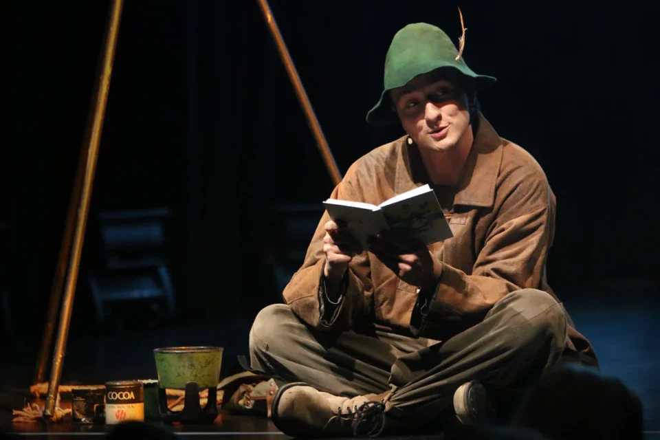 10 11 2013 LUBLIN UL JEZUICKA TEATR STARY BAJKOWA NIEDZIELA N/Z PRZEMYSLAW STIPPA WOJCIECH NIESPIALOWSKI