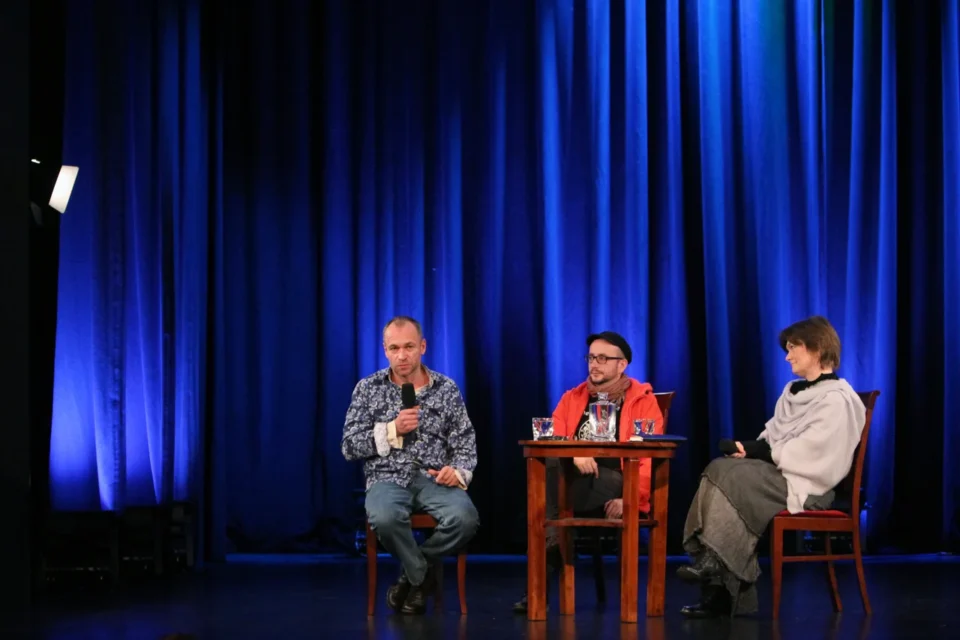 20 11 2012 LUBLIN TEATR STARY BITWA O KULTURE PROWADZENIE GRAZYNA LUTOSLAWSKA GOSCIE MARIUSZ BONASZEWSKI I PAWEL PASSINI FOT DOROTA AWIORKO - KLIMEK