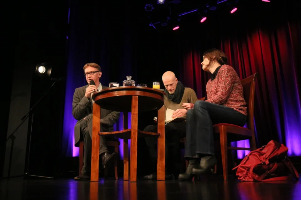 02 10 2012 LUBLIN TEATR STARY BITWA O LITERATURE TO IDZIE MLODOSC ALE CZY NAPEWNO FOT DOROTA AWIORKO - KLIMEK