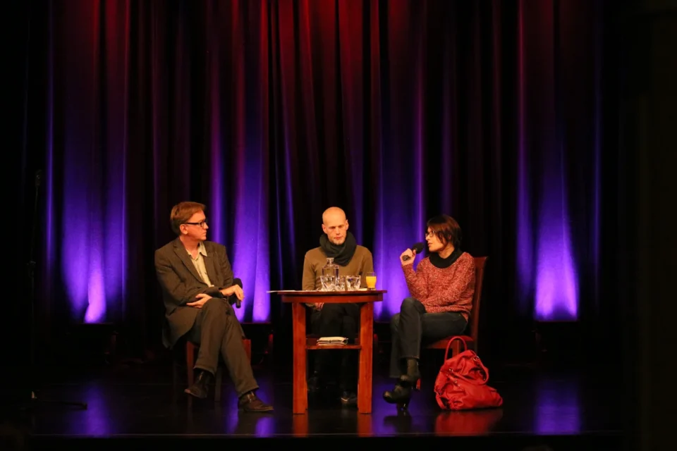 02 10 2012 LUBLIN TEATR STARY BITWA O LITERATURE TO IDZIE MLODOSC ALE CZY NAPEWNO FOT DOROTA AWIORKO - KLIMEK