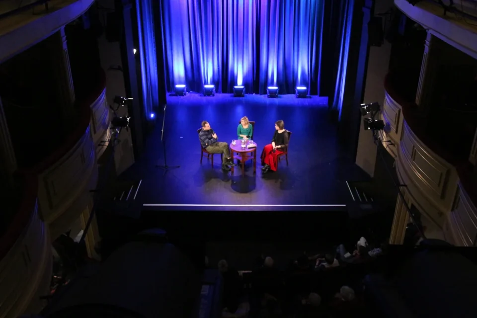 08 01 2013 LUBLIN UL JEZUICKA TEATR STARY BITWA O LITERATURE CZY MASLOWSKA MOZE SIE POWTORZYC