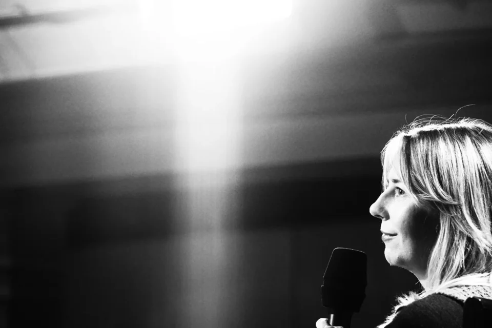 OLYMPUS DIGITAL CAMERA          16 02 2016 BITWA O LITERATURE PROWADZENIE GRAŻYNA LUTOSLAWSKA GOSC ANNA KROL FOT DOROTA AWIORKO