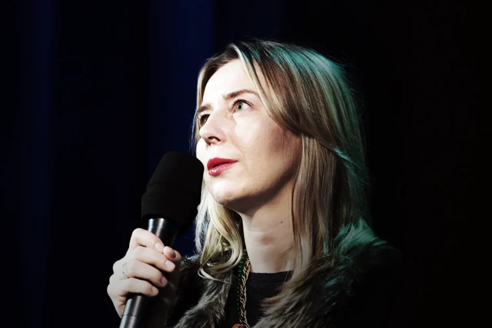 OLYMPUS DIGITAL CAMERA          16 02 2016 BITWA O LITERATURE PROWADZENIE GRAŻYNA LUTOSLAWSKA GOSC ANNA KROL FOT DOROTA AWIORKO