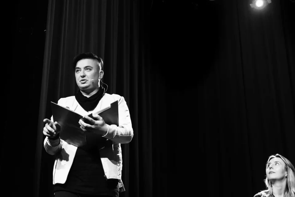 OLYMPUS DIGITAL CAMERA          16 02 2016 BITWA O LITERATURE PROWADZENIE GRAŻYNA LUTOSLAWSKA GOSC ANNA KROL FOT DOROTA AWIORKO