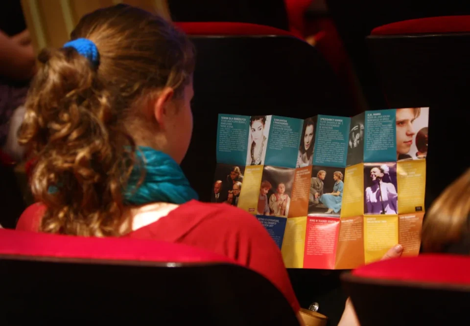 18 09 2012 LUBLIN BITWA O LITERATURE POLITYK PRZYLAPANY NA CZYTANIU FOT DOROTA AWIORKO - KLIMEK