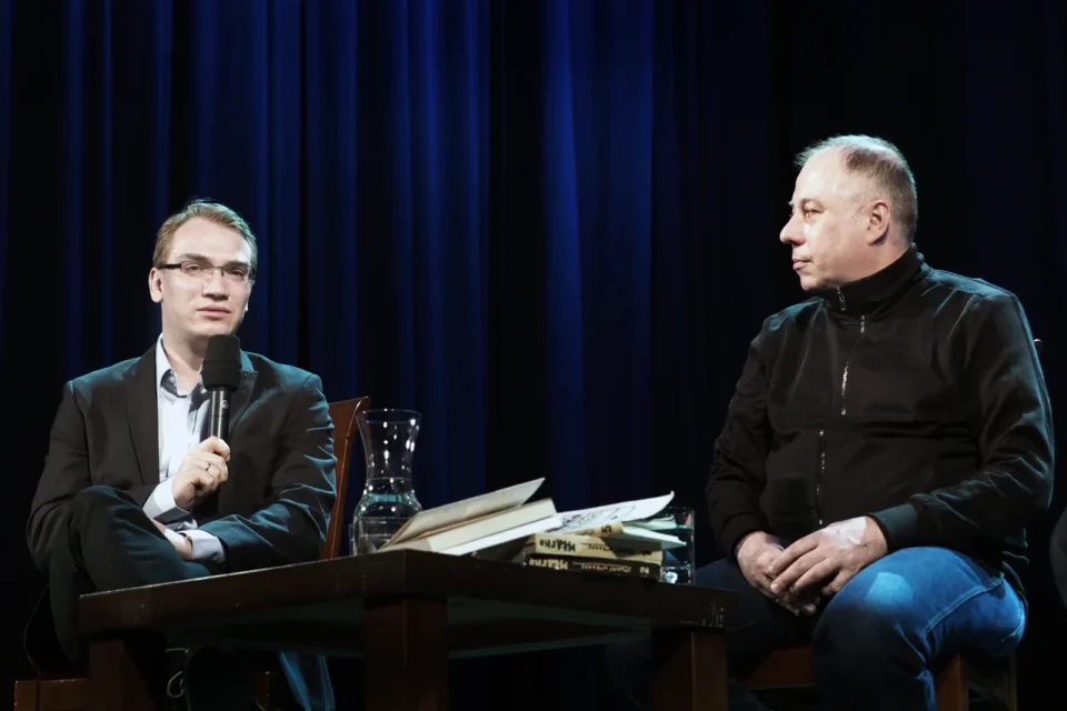 OLYMPUS DIGITAL CAMERA          23 02 2016 BITWA O LITERATURE HLASKO REVISITED PROWADZENIE LUKASZ DREWNIAK GOSC RADOSLAW MLYNARCZYK I KRZYSZTOF VARGA FOT DOROTA AWIORKO