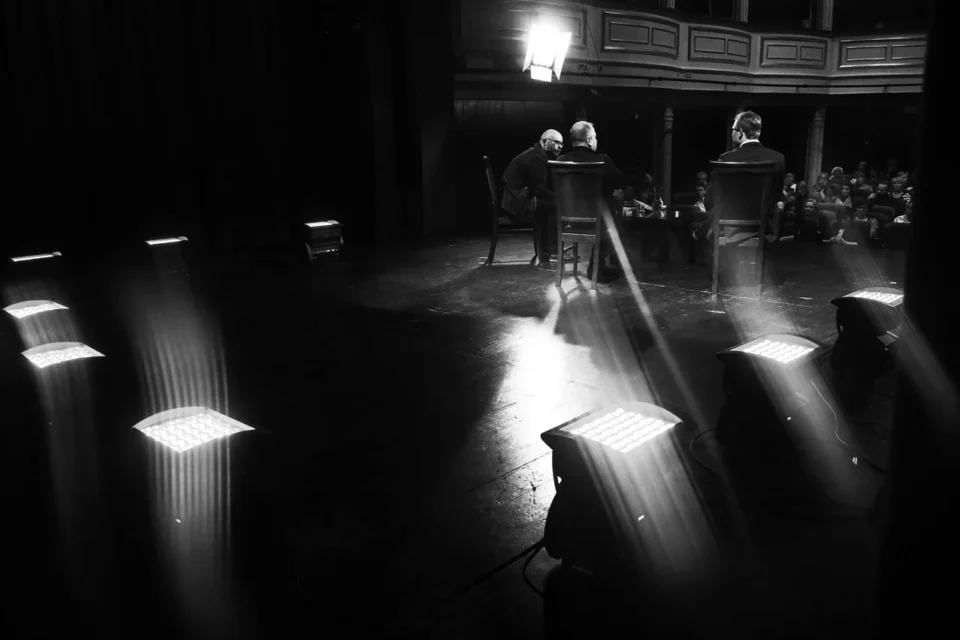 OLYMPUS DIGITAL CAMERA          23 02 2016 BITWA O LITERATURE HLASKO REVISITED PROWADZENIE LUKASZ DREWNIAK GOSC RADOSLAW MLYNARCZYK I KRZYSZTOF VARGA FOT DOROTA AWIORKO