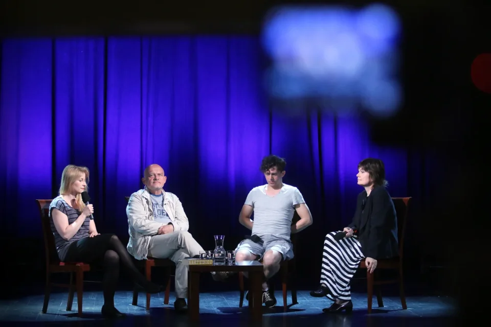 07 06 2014 LUBLIN UL JEZUICKA TEATR STARY NOC KULTUIRY BITWA O LITERATURE - CZY GRANIE TO CZYTANIE? FOT WOJCIECH NIESPIALOWSKI