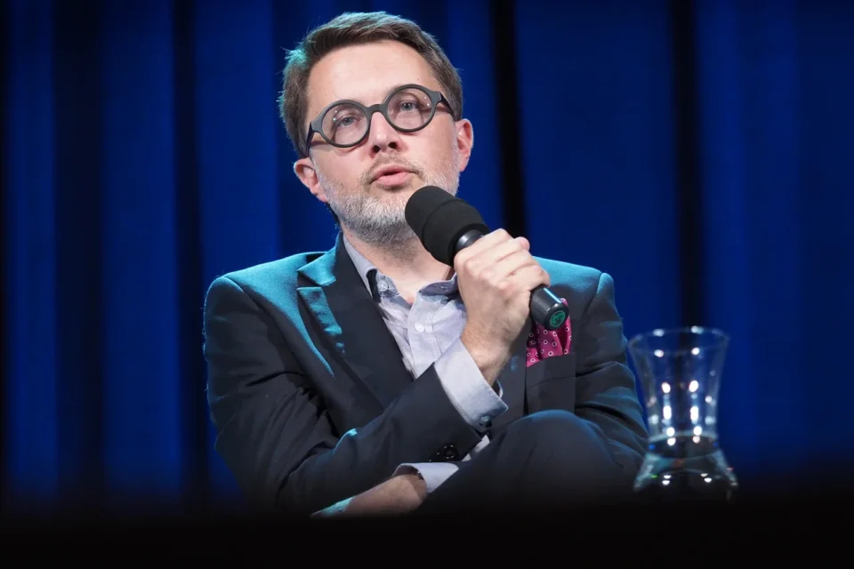 02 06 2015 LUBLIN UL JEZUICKA TEATR STARY BITWA O LITERATURE " ZYCIE PO ZYCIU " Z UDZIALEM: AGATY PASSENT I MICHALA RUSINKA FOT WOJCIECH NIESPIALOWSKI / TS