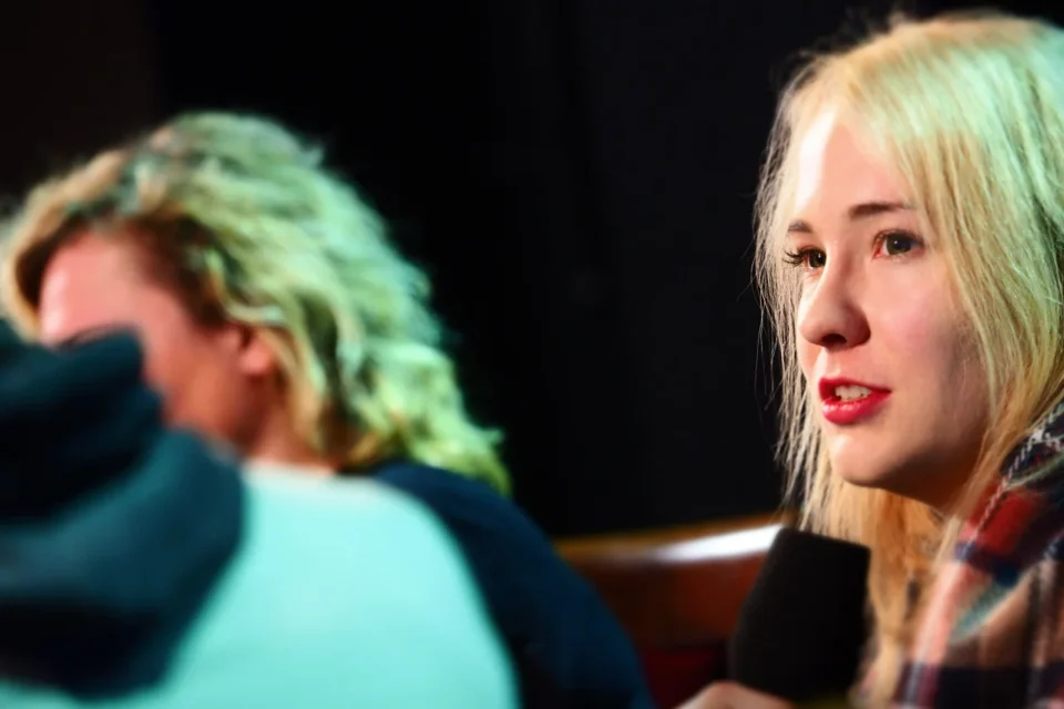 13 10 2015 LUBLIN UL JEZUICKA TEATR STARY BITWA O LITERATURE - NARODZINY PISARKI PROWADZENIE LUKASZ DREWNIAK GOSCIE : WERONIKA MUREK I JOANNA DZIWAK FOT WOJCIECH NIESPIALOWSKI / TS