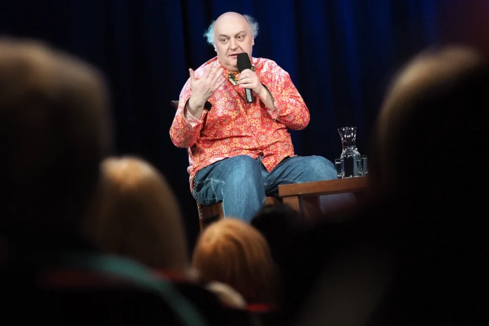 02 02 2016 LUBLIN UL JEZUICKA TEATR STARY BITWA O KULTURE - MIEDZY DUCHOWYM A BRZUCHOWYM. PROWADZENIE GRAZYNA LUTOSLAWSKA GOSC MACIEJ NOWAK FOT WOJCIECH NIESPIALOWSKI / TS