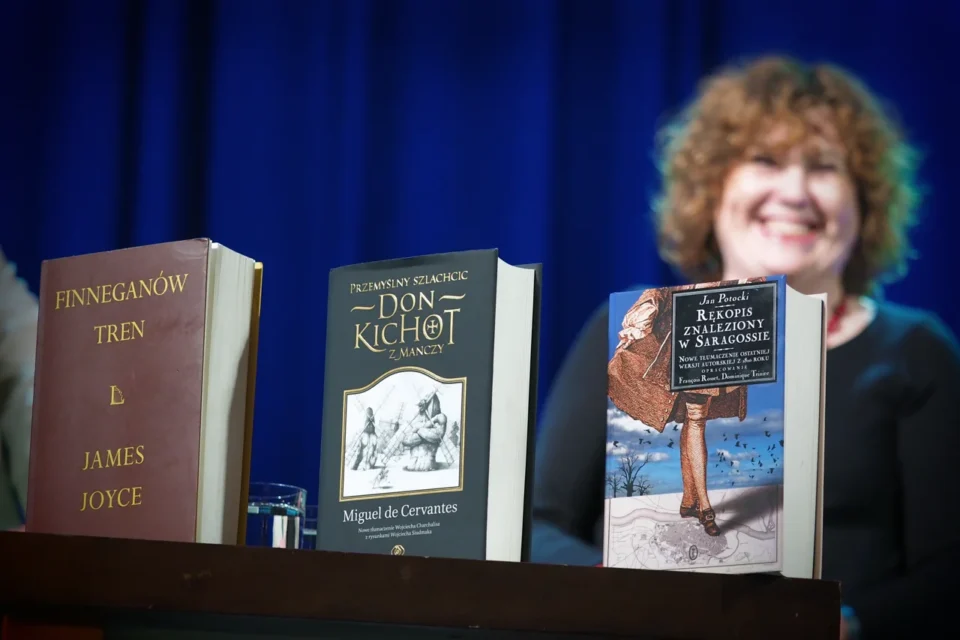 09 02 2016 LUBLIN UL JEZUICKA TEATR STARY BITWA O LITERATURE TEMAT LOST ( AND FOUND ) IN TRANSLATION PROWADZENIE LUKASZ DREWNIAK Z UDZIALEM KRZYSZTOF BARTNICKI WOJCIECH CHARCHALIS ANNA WASILEWSKA FOT WOJCIECH NIESPIALOWSKI / TS