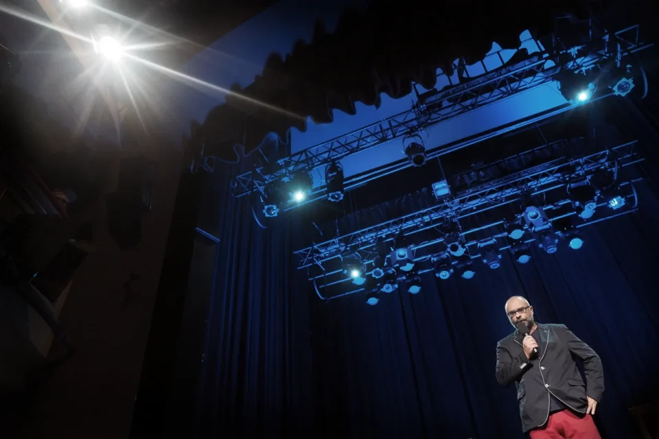 18 10 2016 LUBLIN UL JEZUICKA TEATR STARY BITWA O LITERATURE - GORA TOMASZA MANA . PROWADZENIE : LUKASZ DREWNIAK . GOSCIE :MALGORZATA SIKORSKA - MISZCZUK I MALGORZATA LUKASIEWICZ  FOT WOJCIECH NIESPIALOWSKI