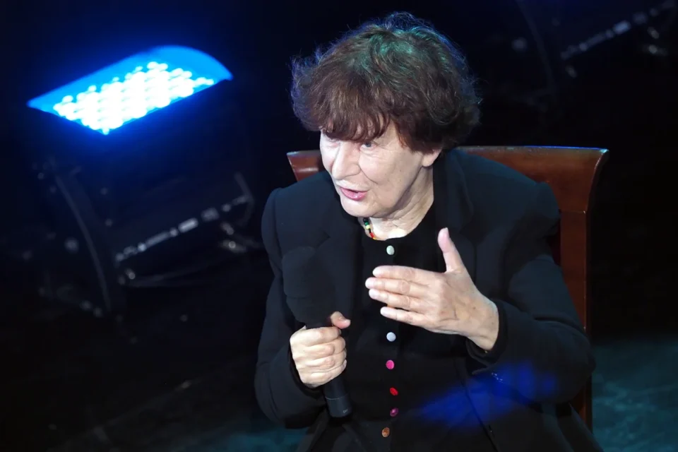 25 04 2017 LUBLIN UL JEZUICKA TEATR STARY BITWA O LITERATURE - EWA KURYLUK PAULINA POLOWNIAK