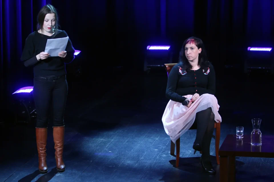 27 01 2015 LUBLIN UL JEZUICKA TEATR STARY BITWA O LITERATURE PROWADZENA PRZEZ GRAZYNE LUTOSLAWSKA Z UDZIALEM SYLWI CHUTNIK FOT WOJCIECH NIESPIALOWSKI / TS