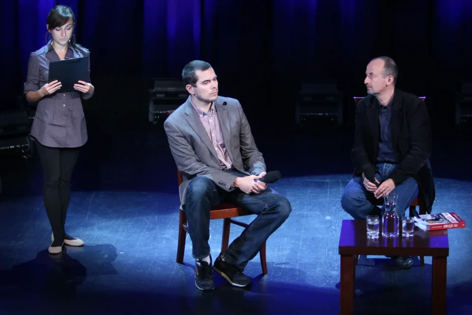 30 09 2014 LUBLIN UL JEZUICKA BITWA O LITERATURE - OBLED 44 FOT WOJCIECH NIESPIALOWSKI / TS