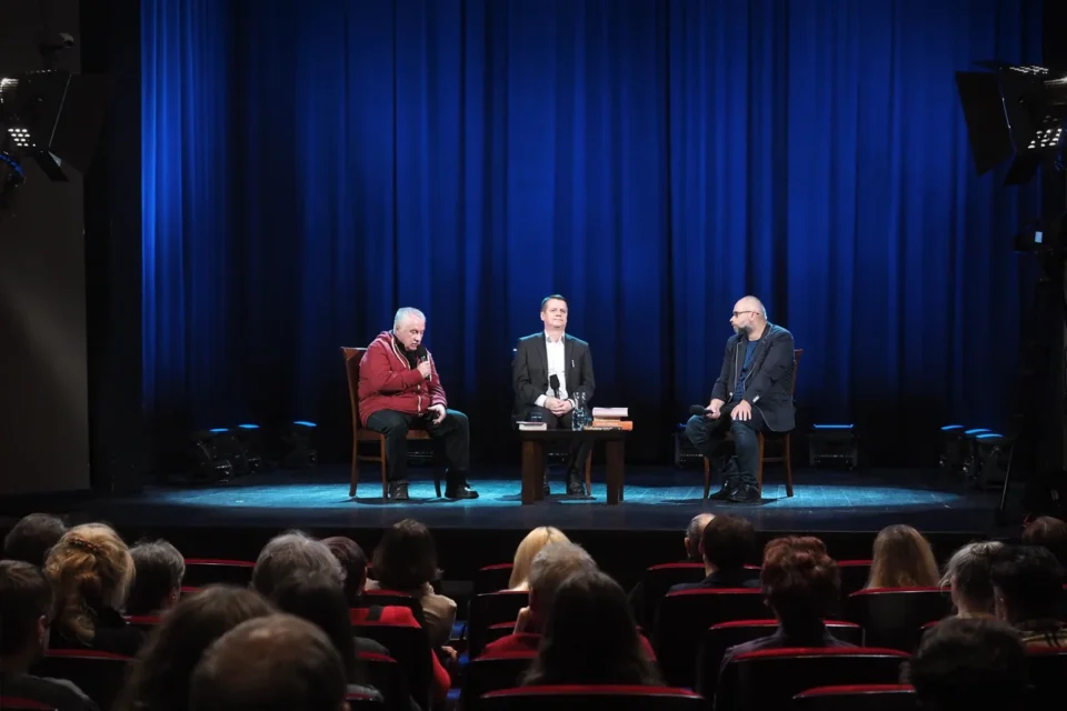 31 01 2017 LUBLIN UL JEZUICKA TEATR STARY BITWA O LITERATURE. " MISTRZ I MALGORZATA" WOLAND