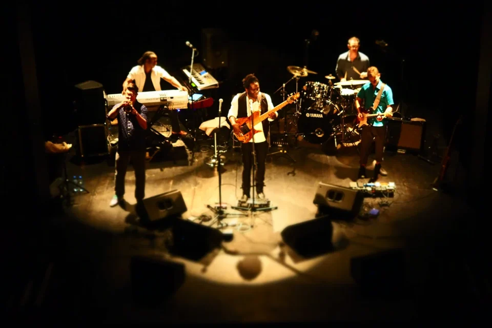 05 07 2015 LUBLIN UL JEZUICKA TEATR STARY KONCERT RICHARD BONA - BONAFIELD FOT WOJCIECH NIESPIALOWSKI / TS