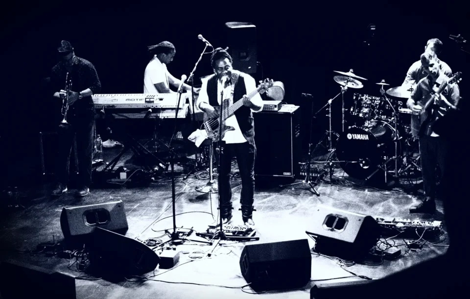 05 07 2015 LUBLIN UL JEZUICKA TEATR STARY KONCERT RICHARD BONA - BONAFIELD FOT WOJCIECH NIESPIALOWSKI / TS