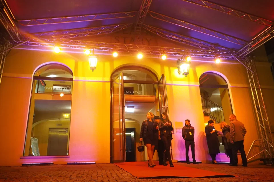 24 09 2016 LUBLIN TEATR STARY UL JEZUICKA PREMIERA BOOGIE STREET FOT WOJCIECH NIESPIALOWSKI