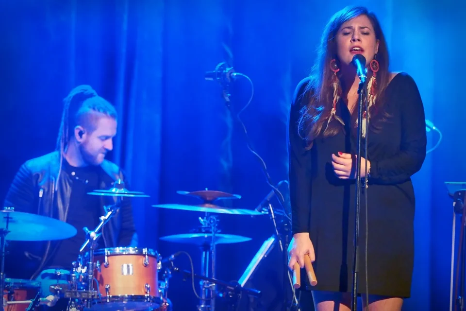 19 10 2016 LUBLIN UL JEZUICKA TEATR STARY KONCERT MONIKA BORZYM " BACK TO THE GARDEN "PIOSENKI JONI MITCHEL FOT WOJCIECH NIESPIALOWSKI