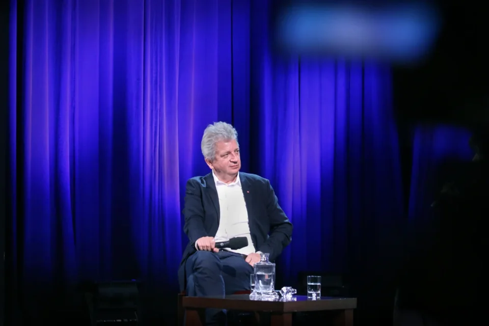 06 09 2014 LUBLIN JEZUICKA TEATR STARY SPOTKANIE Z JULIUSZEM MACHULSKIM I PROJEKCJA TEATRU TELEWIZJI " BRANCZ " FOT WOJCIECH NIESPIALOWSKI / TS