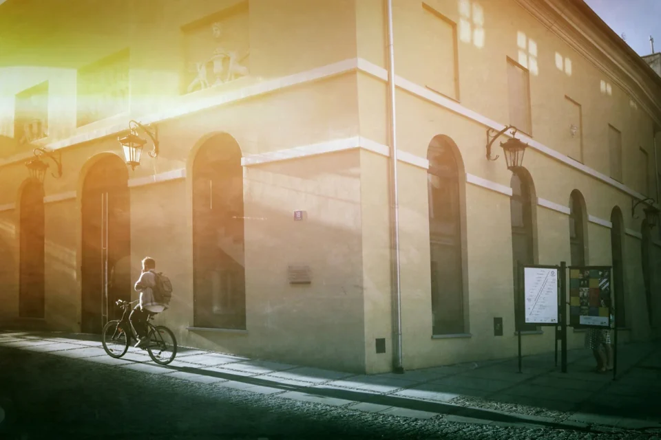 06 09 2014 LUBLIN JEZUICKA TEATR STARY SPOTKANIE Z JULIUSZEM MACHULSKIM I PROJEKCJA TEATRU TELEWIZJI " BRANCZ " FOT WOJCIECH NIESPIALOWSKI / TS