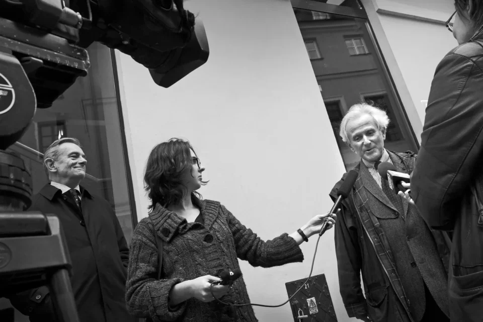 14 04 2016 LUBLIN UL JEZUICKA TEATR STARY DEBATA PONAD GRANICAMI - EMIGRANCI