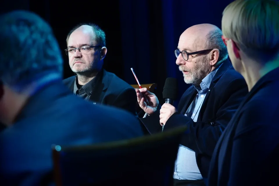 15 12 2016 LUBLIN UL JEZUICKA TEATR STARY DEBATA PONAD GRANICAMI 