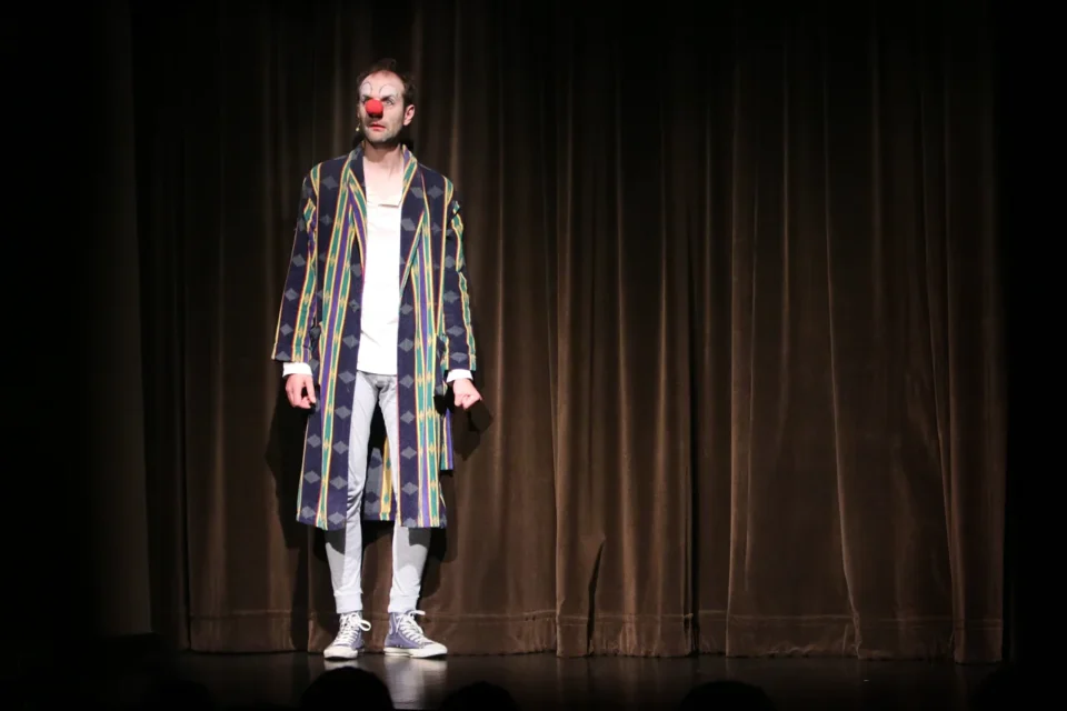 03 07 2014 LUBLIN UL JEZUICKA TEATR STARY PRZEDSTAWIENIE TEATRU POLONIA PT DEPRESJA KOMIKA FOT WOJCIECH NIESPIALOWSKI / TS