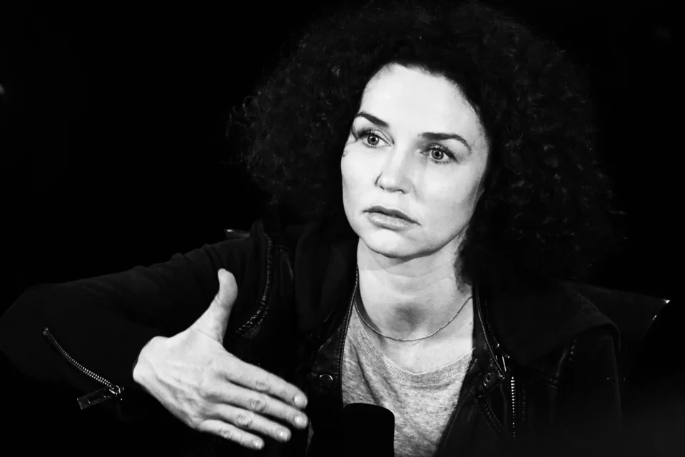 OLYMPUS DIGITAL CAMERA          24 11 2015 UL JEZUICKA LUBLIN TEATR STARY BITWA O KULTURE GOSC Agata Duda - Gracz FOT DOROTA AWIORKO