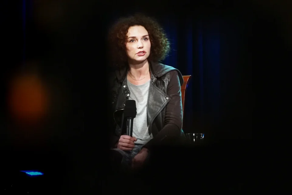 OLYMPUS DIGITAL CAMERA          24 11 2015 UL JEZUICKA LUBLIN TEATR STARY BITWA O KULTURE GOSC Agata Duda - Gracz FOT DOROTA AWIORKO