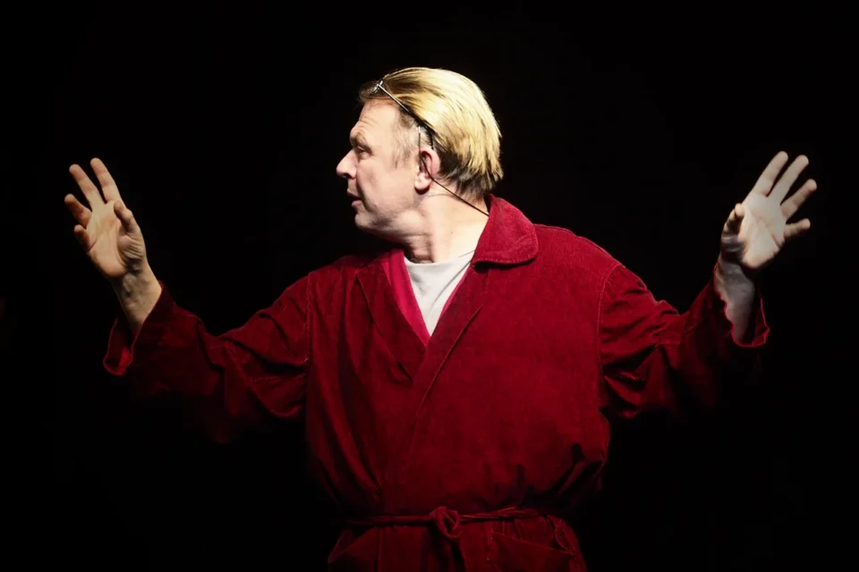 17 12 2016 LUBLIN UL JEZUICKA TEATR STARY " EMIGRANCI " TEATR POLSKI IM ARNOLDA SZYFMANA W WARSZAWIE FOT WOJCIECH NIESPIALOWSKI