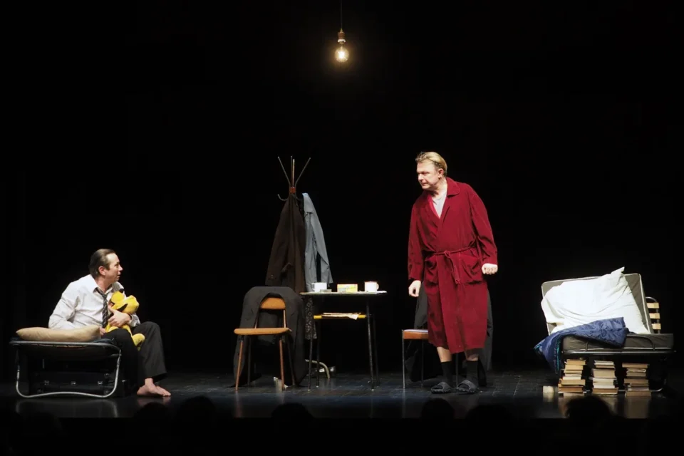 17 12 2016 LUBLIN UL JEZUICKA TEATR STARY " EMIGRANCI " TEATR POLSKI IM ARNOLDA SZYFMANA W WARSZAWIE FOT WOJCIECH NIESPIALOWSKI