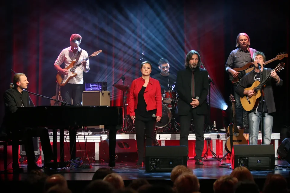 18 09 2014 LUBLIN JEZUICKA TEATR STARY KONCERT LUBELSKIEJ FEDERACJI BARDOW Z OKAZJI 15 LECIA ISTNIENIA ZESPOLU FOT WOJCIECH NIESPIALOWSKI / TS