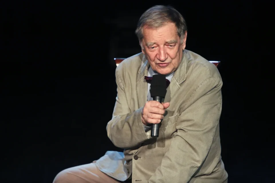 26 06 2014 LUBLIN UL JEZUICKA TEATR STARY SPOTKANIE Z KRZYSZTOFEM GIERALTOWSKIM PROWADZONE PRZEZ LESZKA MADZIKA FOT WOJCIECH NIESPIALOWSKI / TS