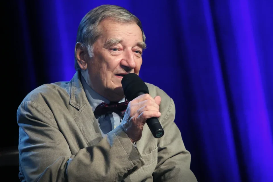 26 06 2014 LUBLIN UL JEZUICKA TEATR STARY SPOTKANIE Z KRZYSZTOFEM GIERALTOWSKIM PROWADZONE PRZEZ LESZKA MADZIKA FOT WOJCIECH NIESPIALOWSKI / TS