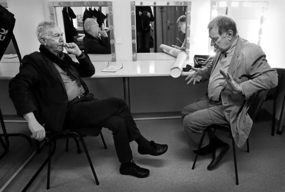 26 06 2014 LUBLIN UL JEZUICKA TEATR STARY SPOTKANIE Z KRZYSZTOFEM GIERALTOWSKIM PROWADZONE PRZEZ LESZKA MADZIKA FOT WOJCIECH NIESPIALOWSKI / TS