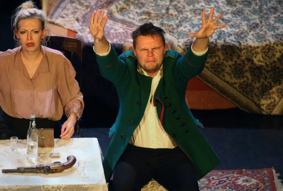 27 10 2012 LUBLIN UL JEZUICKA TEATR STARY " GRIGA " TEATR NOWY W KRAKOWIE FOT WOJCIECH NIESPIALOWSKI