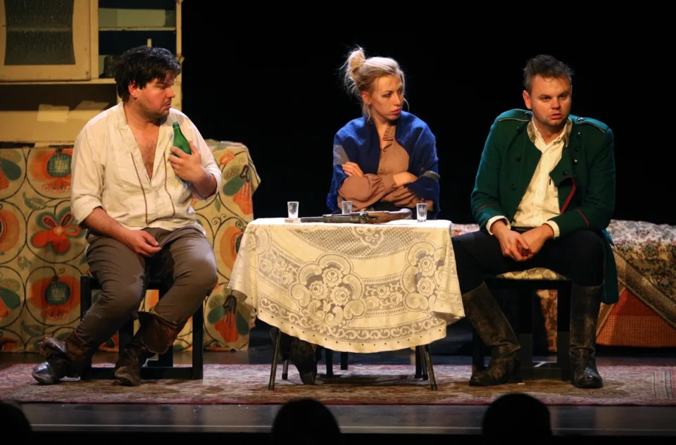 27 10 2012 LUBLIN UL JEZUICKA TEATR STARY " GRIGA " TEATR NOWY W KRAKOWIE FOT WOJCIECH NIESPIALOWSKI